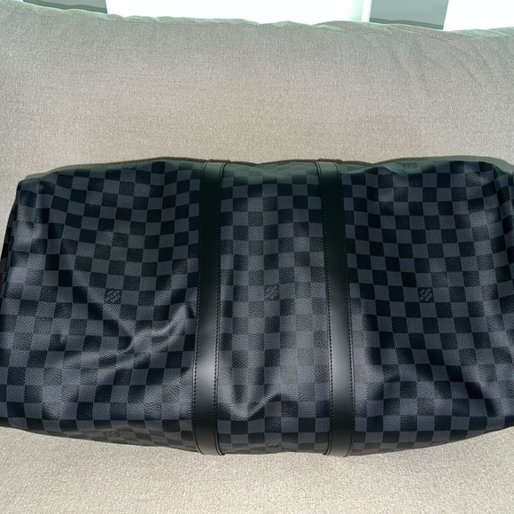 LIKE NEW Louis Vuitton ✩ Keepall Bandoulière 55 in Damier Graphite - Picture 4 of 16